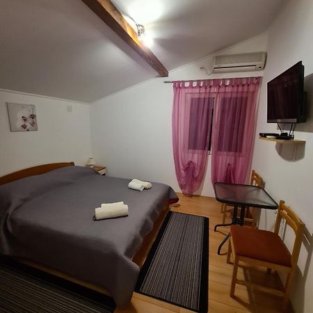 Hotel Camp Krka Lozovac Exteriér fotografie