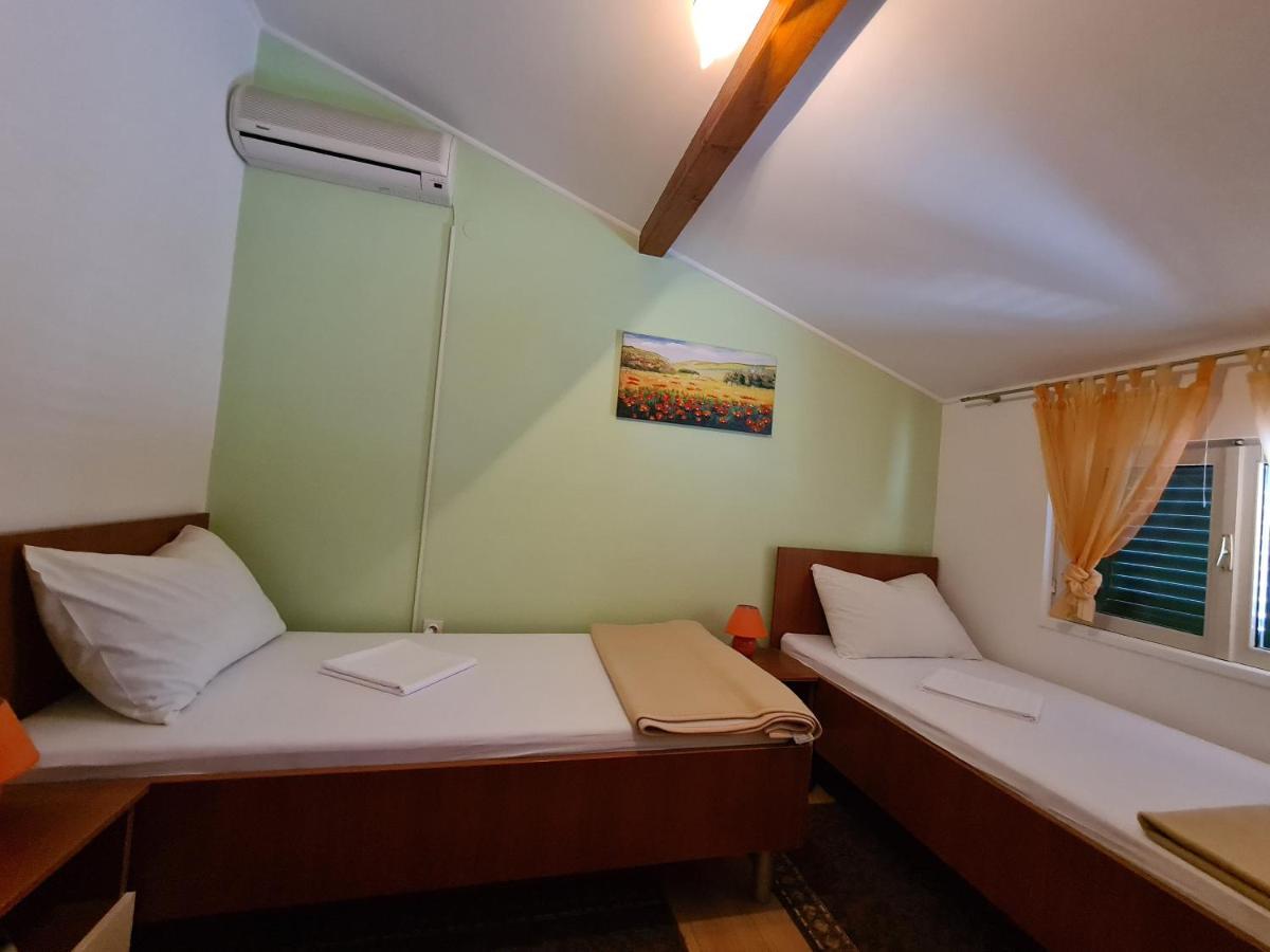 Hotel Camp Krka Lozovac Exteriér fotografie