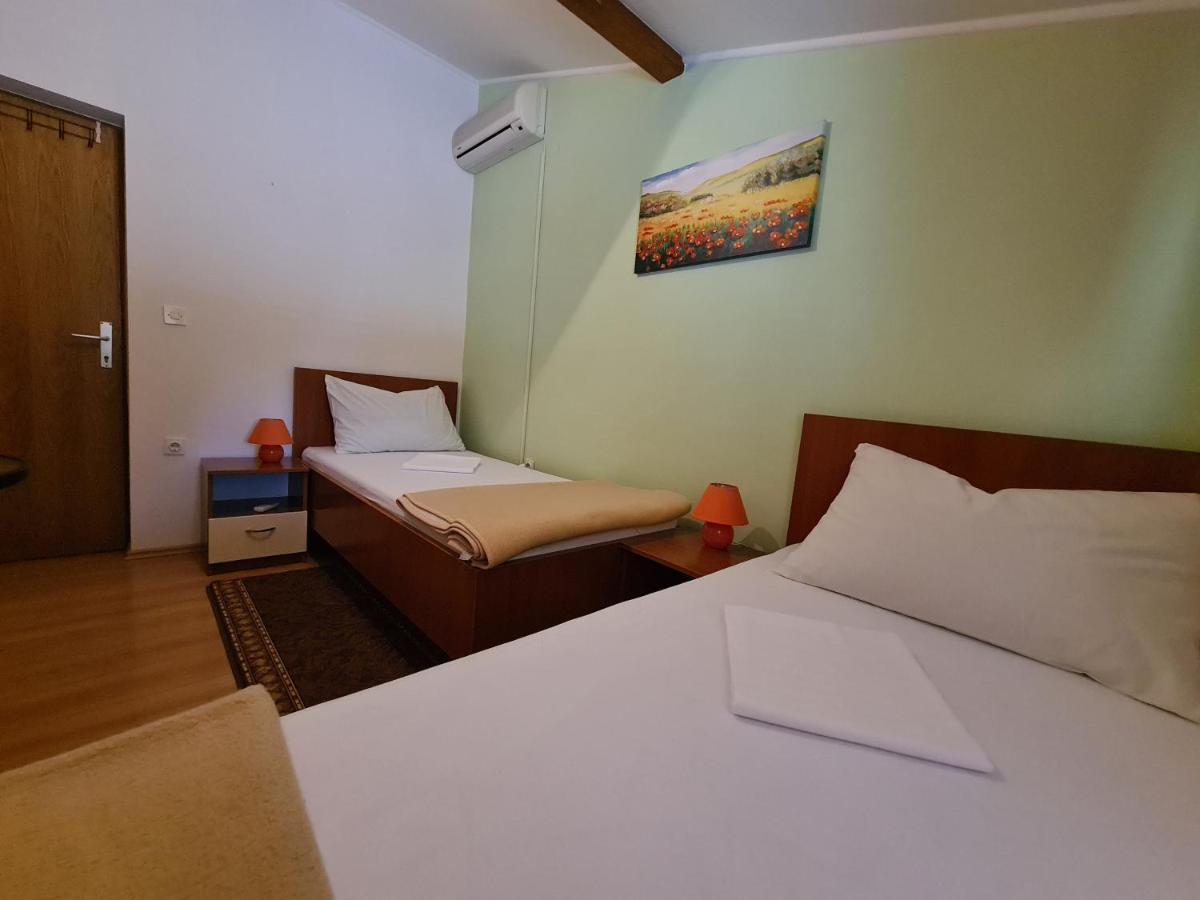 Hotel Camp Krka Lozovac Exteriér fotografie