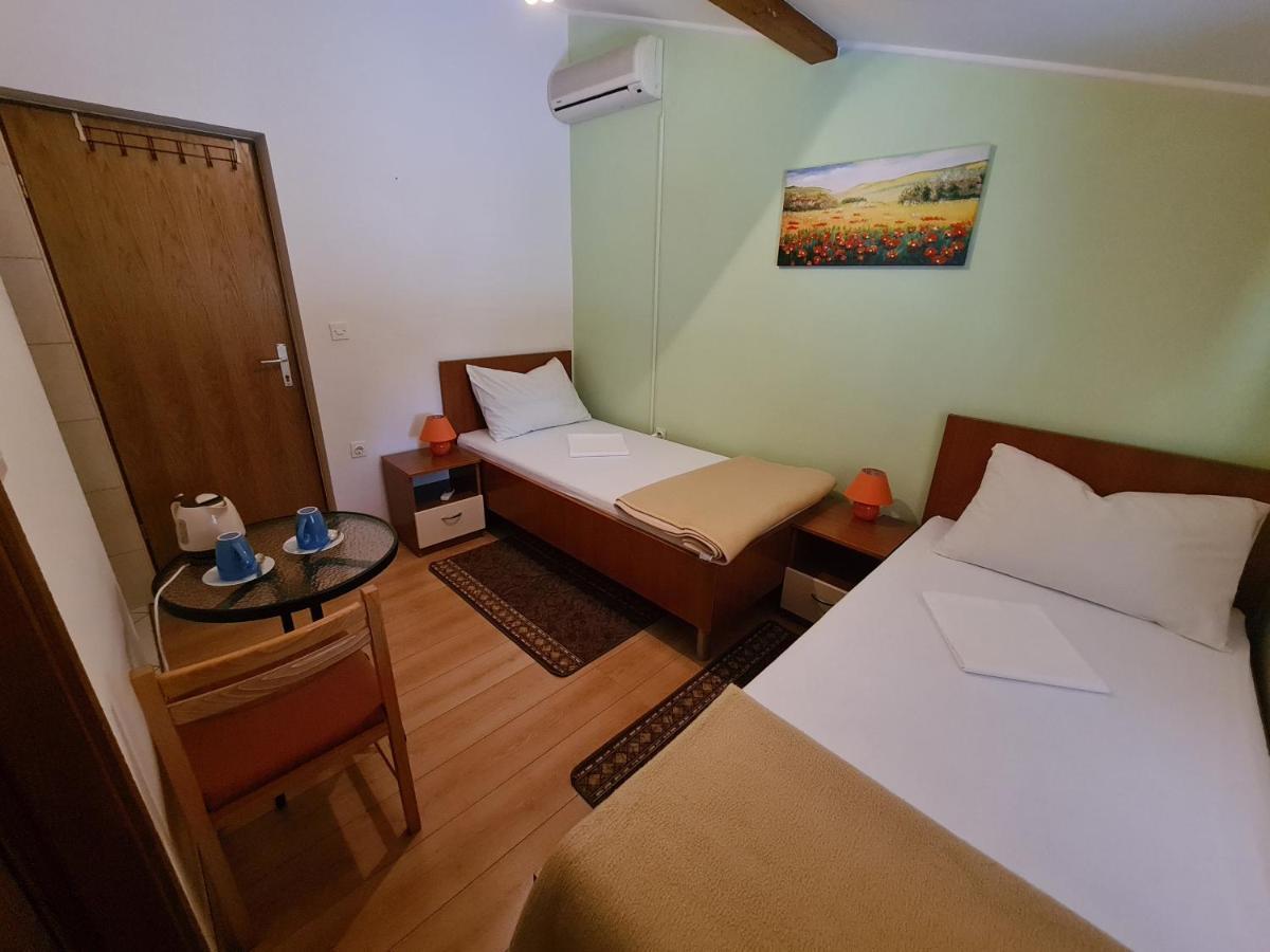 Hotel Camp Krka Lozovac Exteriér fotografie