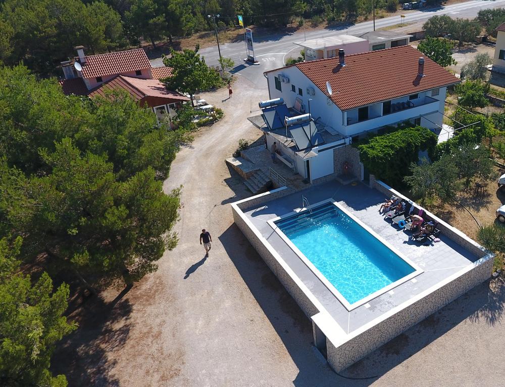 Hotel Camp Krka Lozovac Exteriér fotografie